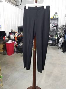 lot 2743 image: Banana Republic Black Dress Pants Size 6