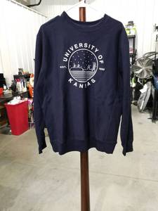 lot 2758 image: University of Kansas Sweatshirt Size M