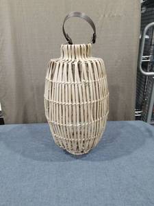 lot 2802 image: Woven Basket Lantern with Handle