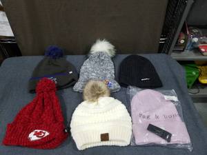 lot 2836 image: Lot of 6 Assorted Knit Beanies with Pom-Poms