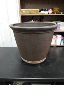 lot 2841 image: Dark Tapered Garden Planter Pot with Rim Band Plastic