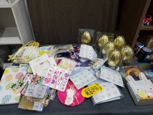 lot 2870 image: Holiday Decoration Lot Gold Eggs Tinsel Craft Supplies Party Items