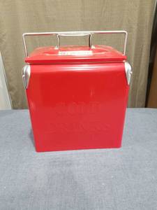 lot 2874 image: Permasteel Cooler Red with Chrome Handles and Lid