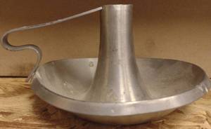 lot 171 image: Metal Candle Holder with Handle and Central Spike DP60