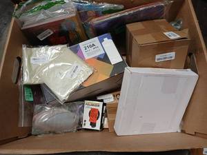 lot 60703 image: Mystery Box
