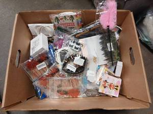 lot 60725 image: Mystery Box