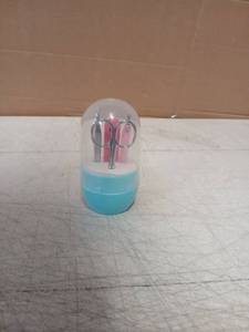 lot 62791 image: Manicure Set with Scissors Turquoise Case. 25ct