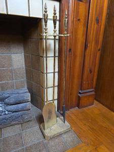 lot 113 image: Fireplace Tool Set 2-Piece Shovel, Poker and Stand