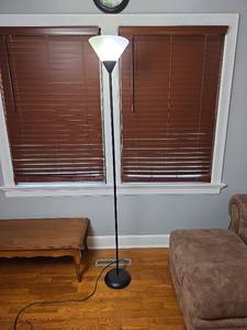lot 114 image: Floor Lamp 72in.