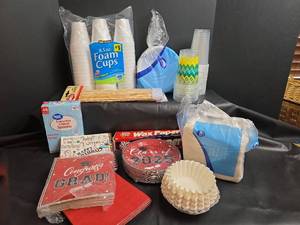 lot 148 image: Paper Supplies Foam Cups, Plates, Napkins, Spoons, Wax Paper, and More