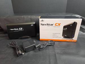 lot 154 image: Vantec NexStar CX 3.5 External Hard Drive Enclosure USB 2.0 Model NST-300S2-BK