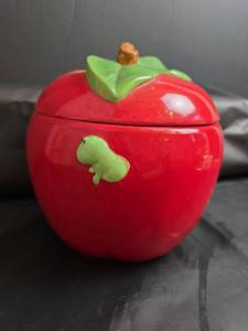 lot 203 image: Apple-Shaped Cookie Jar