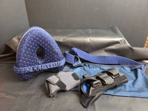 lot 204 image: Wrist and Hand Support Braces (Right Handed) and Knee Pillow