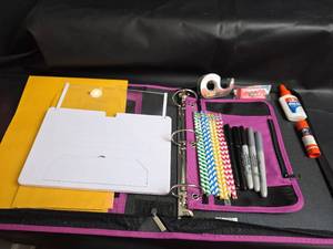 lot 228 image: Five Star Zipper Binder with School Supplies