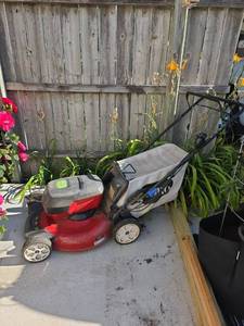 lot 506 image: Toro 21 inch 60V Flex-Force Brushless Self-Propelled Lawn Mower