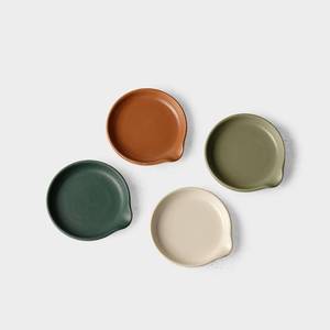 lot 73017 image: Ceramic Spoon Rest, 4 Pack Spoon Holder for Stove Top, Suitable for Placing Spoons, Spatulas, Whisks, Ladles - Retail $24