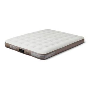 lot 63977 image: Amazon Basics Inflatable Air Mattress with Built-in Pump, Camping Mattress for Travel, Queen Size, 600lb Capacity - Retail $36