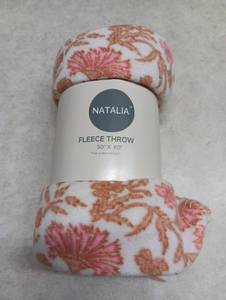 lot 2010 image: Natalia Fleece Throw 50 x 60 Pink Flower SKU 7152184