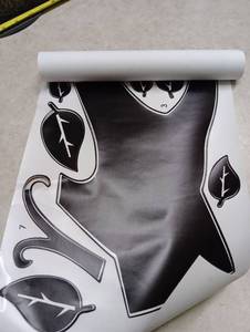 lot 2012 image: Wallpaper stickers Roll Black White Leaf Bird Design - lot of 4