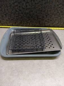 lot 2030 image: Cooking Trays with Wire Rack
