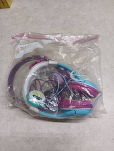 lot 2066 image: Kids Wired Headphones Purple Blue White