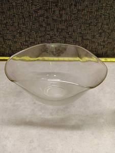 lot 2099 image: Clear Glass Bowl Irregular Rim approx 10in Wide x 4in Tall
