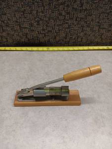 lot 2100 image: Heavy Duty NutCracker
