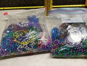 lot 2120 image: Mardi Gras Beads Assorted Colors Lot of 2 Bags Ziploc