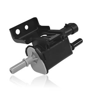 lot 17928 image: Purge Valve Vapor Canister Purge Valve Solenoid for Chevrolet Silverado, Tahoe, GMC Sierra, Yukon, Buick LaCrosse, Cadillac Escalade, Trailblazer, Suburban, Replaces 214-1680 911-032 - Retail $13