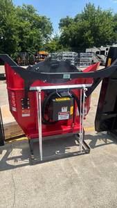 lot 59022 image: 70 Inch Hydraulic Disc Mulcher for Skid Steer Loaders RayTree (RMDM70)