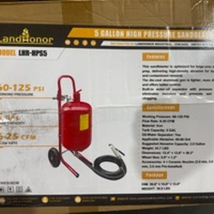 lot 61137 image: Sandblasting machine (LHR-HPS5)