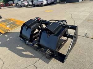 lot 67025 image: 72 Hydraulic Hollow Wood Grapple for Skid Steer Loaders (CK-HWG72)