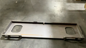 lot 67061 image: mounting plate (CK-S10)
