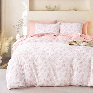 lot 101706 image: Wake In Cloud - Cottagecore Comforter Set, Floral Vintage Flower Shabby Chic Coquette Aesthetic for Women Teen Girls, Soft Lightweight Dorm Bedding, 3 Pieces, Pink, Full Size