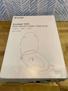 lot 301560 image: Brondell Bidet Toilet Seat Non-Electric Swash Seat, Fits Round Toilets, White   Dual Nozzle System, Ambient Water Temperature   Bidet with Easy Installation