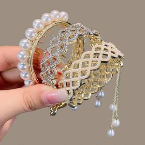 lot 301609 image: Zircon Pearls Tassel Ponytail Holder Hair Claws, Fashion Meatball Head Hair Ponytail Buckle, Rhinestone Hair Styling Claws, Womens Shining Headband Hair Circle (3Pcs)