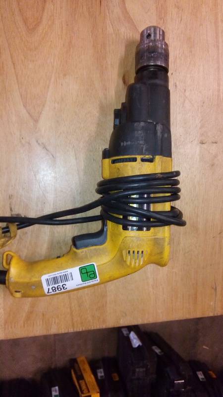 lot 3987 image: Hammer Drill, 12, 7.8A, 0 to 46, 000bpm