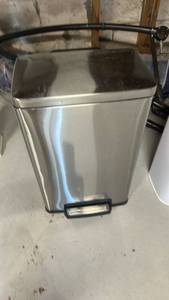 lot 7015 image: Stainless Steel Rectangular Pedal Trash Can with Lid