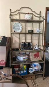 lot 7080 image: Metal Bakers Rack  with Arched Headboard and 5 Shelves 36x11x72