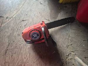 lot 8001 image: Homelite XL Automatic Oiler Chainsaw