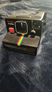 lot 60105 image: Polaroid Time-Zero OneStep Land Camera