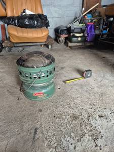 lot 34 image: Coleman Adjustable Propane Heater
