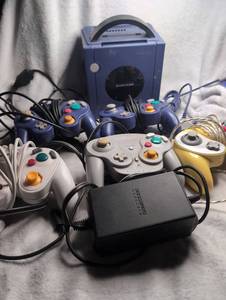 lot 2005 image: Nintendo GameCube Console Bundle with 5 Controllers and Power Adapter