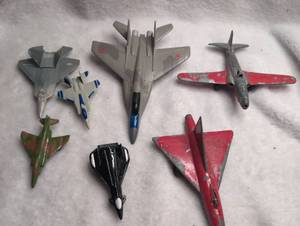 lot 2205 image: Tootsietoy Die-Cast & Plastic Military Jet Aircraft Models Lot of 7