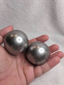 lot 3504 image: Chinese Meditation Baoding Metal Spherical Balls Set of 2
