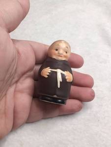 lot 3703 image: Vintage Goebel Friar Tuck Western Germany Monk Figurine&nbsp