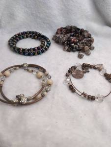 lot 4003 image: Beaded Bracelets Lot of 4 Assorted Styles