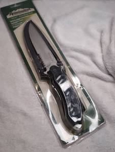 lot 4502 image: Remington Sportsman Series F.A.S.T Fixed Blade Knife 10.5 inch
