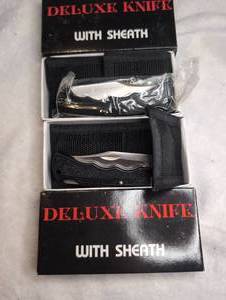 lot 4508 image: Deluxe Knife with Sheath Folding Knife Stainless -2 ct