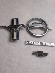 lot 5004 image: Chevrolet Emblems and Badges Lot Diesel Chevrolet
